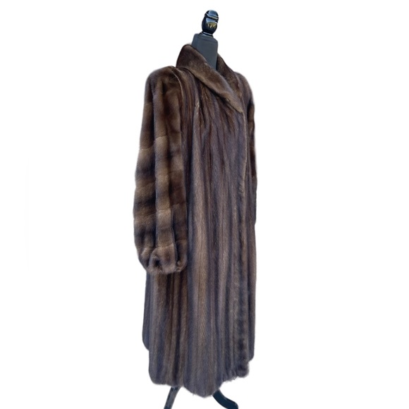 SOLD - Picture 2 of 16